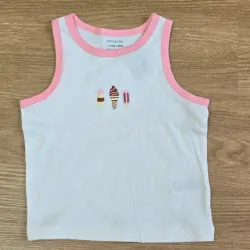 Camiseta blanca helados