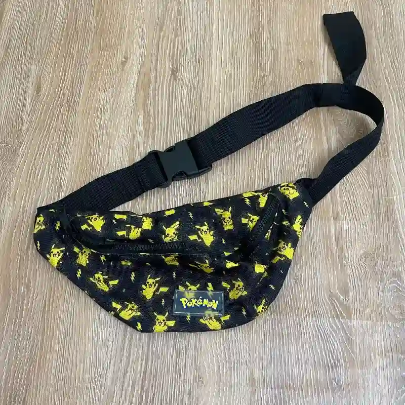 Cangurera de Pikachu 