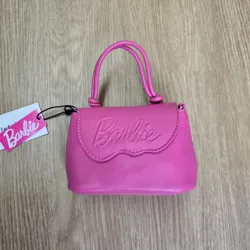 Cartera color rosa de Barbie
