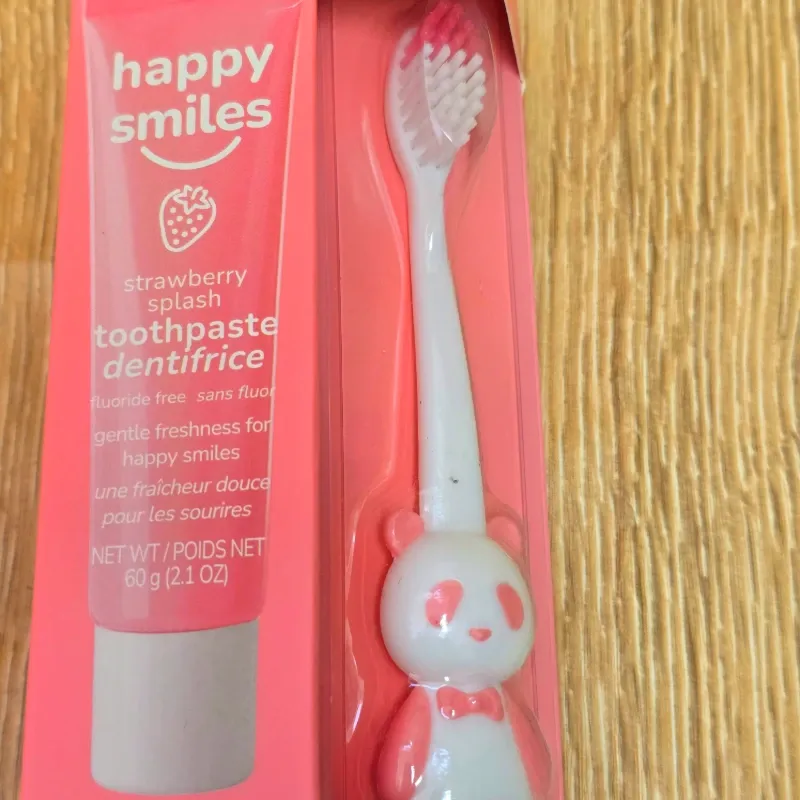 Cepillos con pasta Dental