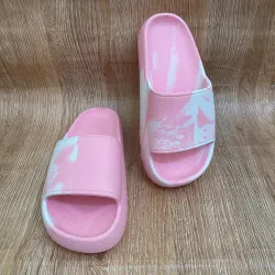 Chancletas color rosadas y blancas 