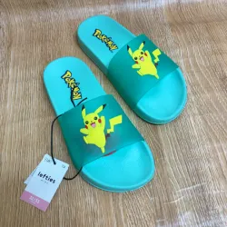 Chancletas con Pikachu color verde