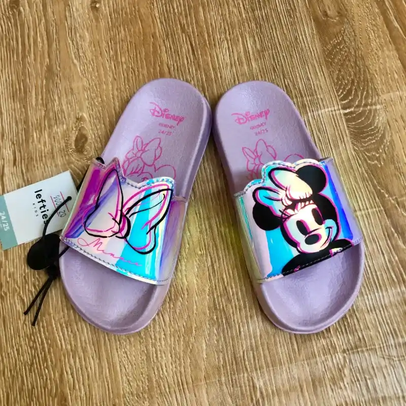 Chancletas de Minnie Mouse color violeta 