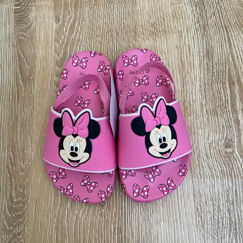 Chancletas de Minnie Mouse 