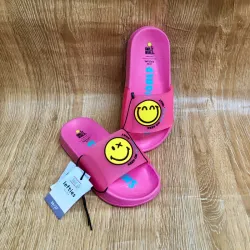 Chancletas "Smiley World" color rosado