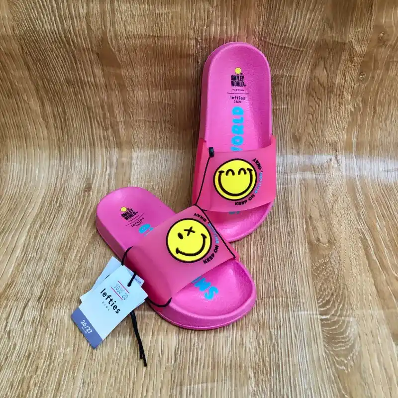 Chancletas "Smiley World" color rosado
