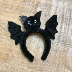 Cintillo con murciélago 