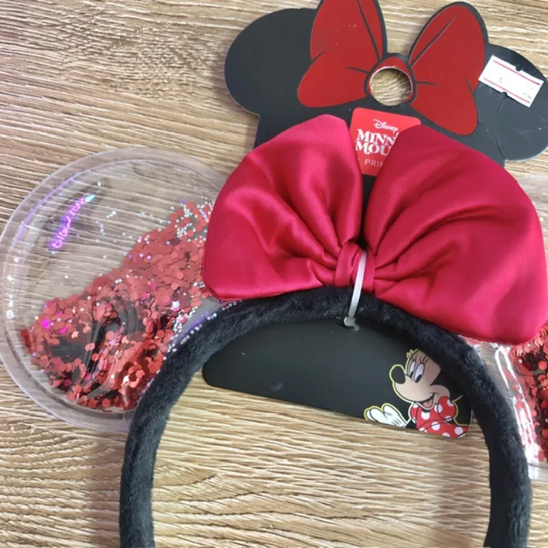 Cintillo con orejas y lazo 