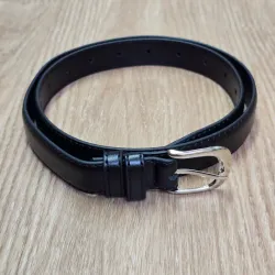 Cinto estilo cuero color negro