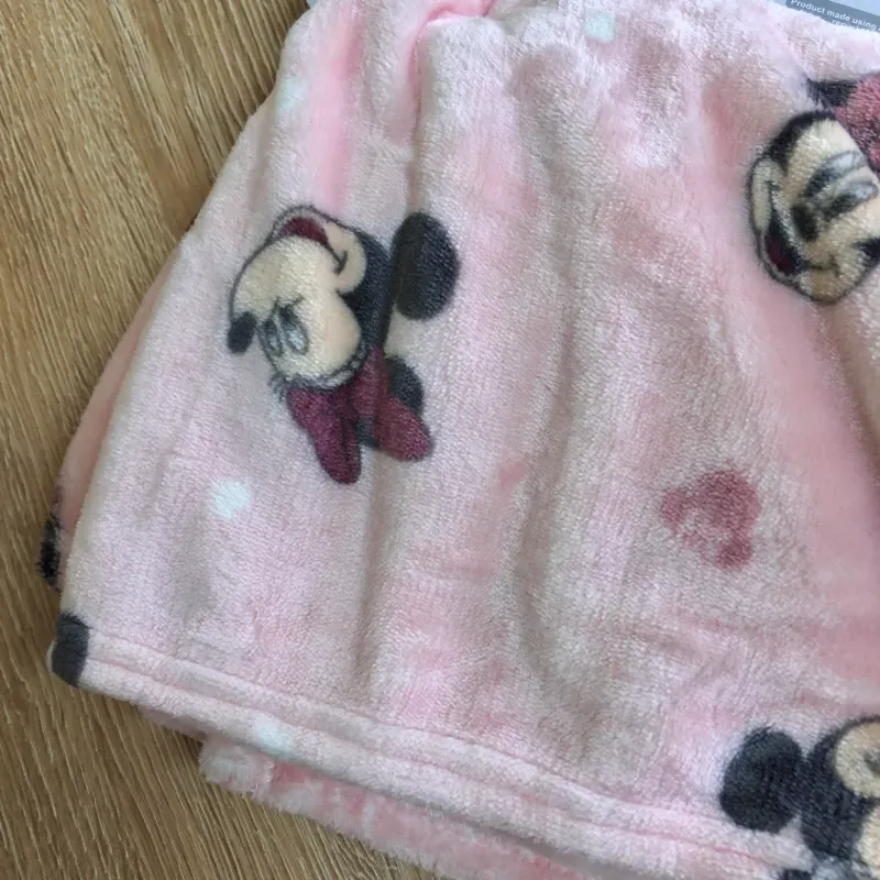 Colcha de Minnie Mouse color rosa 