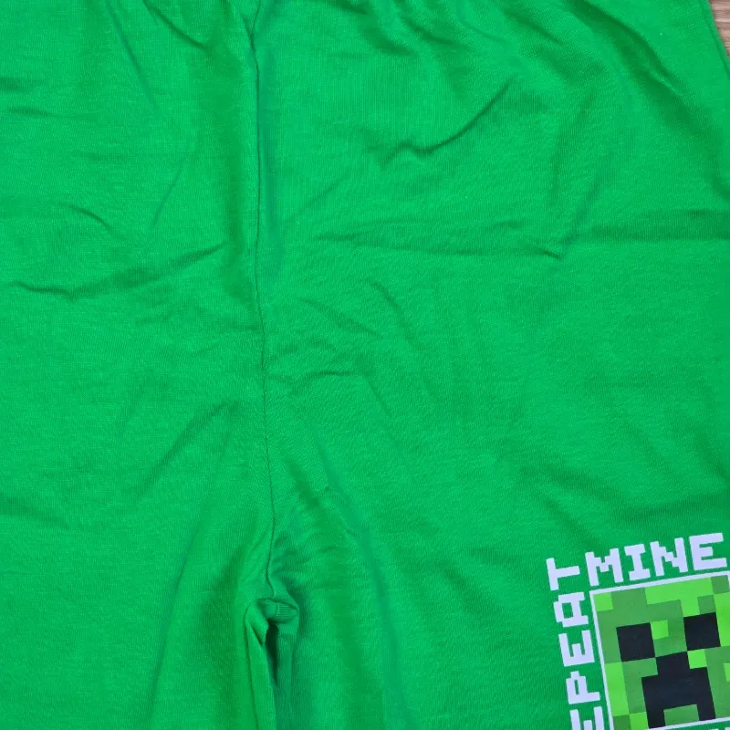 Conjunto Blanco y Verde Minecraft