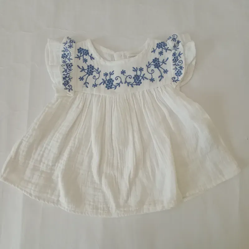 Conjunto color blanco y azul 