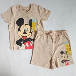 Conjunto color beige  de Mickey Mouse 