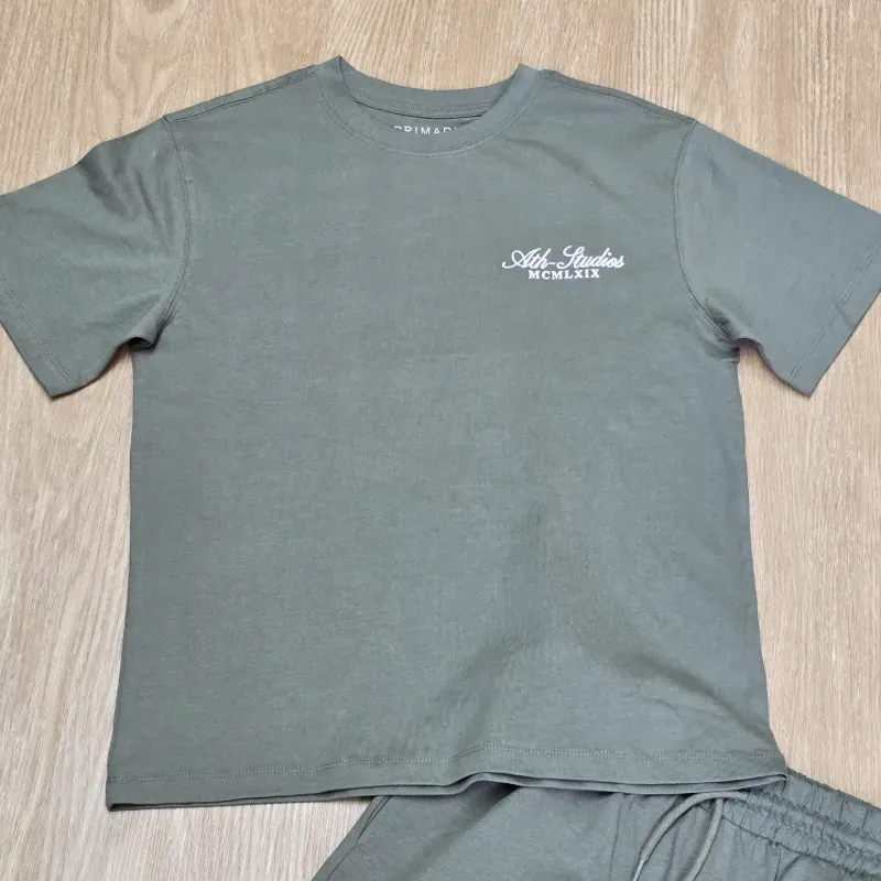 Conjunto Color Verde Olivo