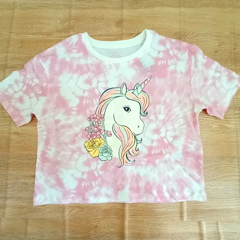 Conjunto con unicornio rosado