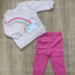 Conjunto con unicornio 