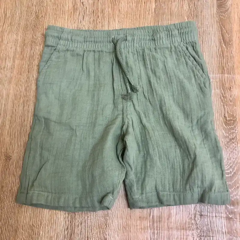 Conjunto de camisa color verde