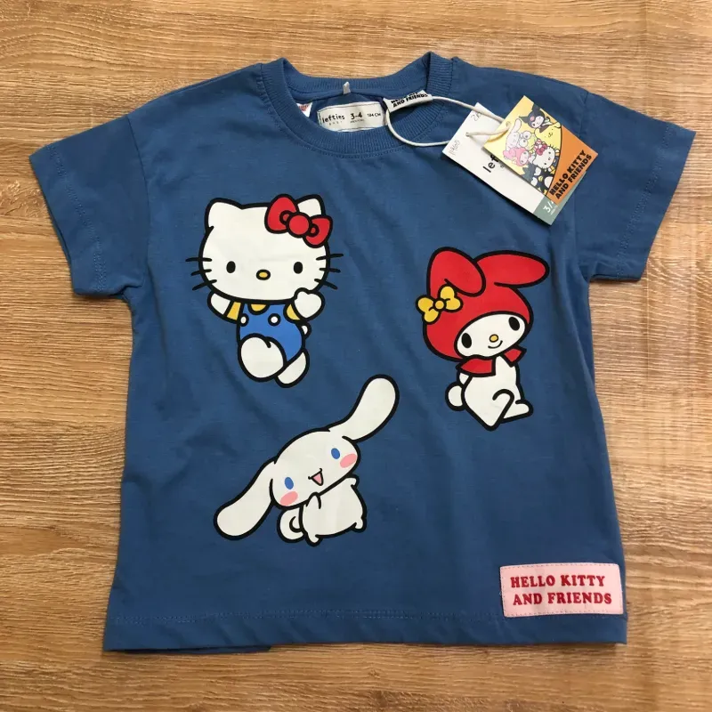 Conjunto de Hello Kitty and Friends 