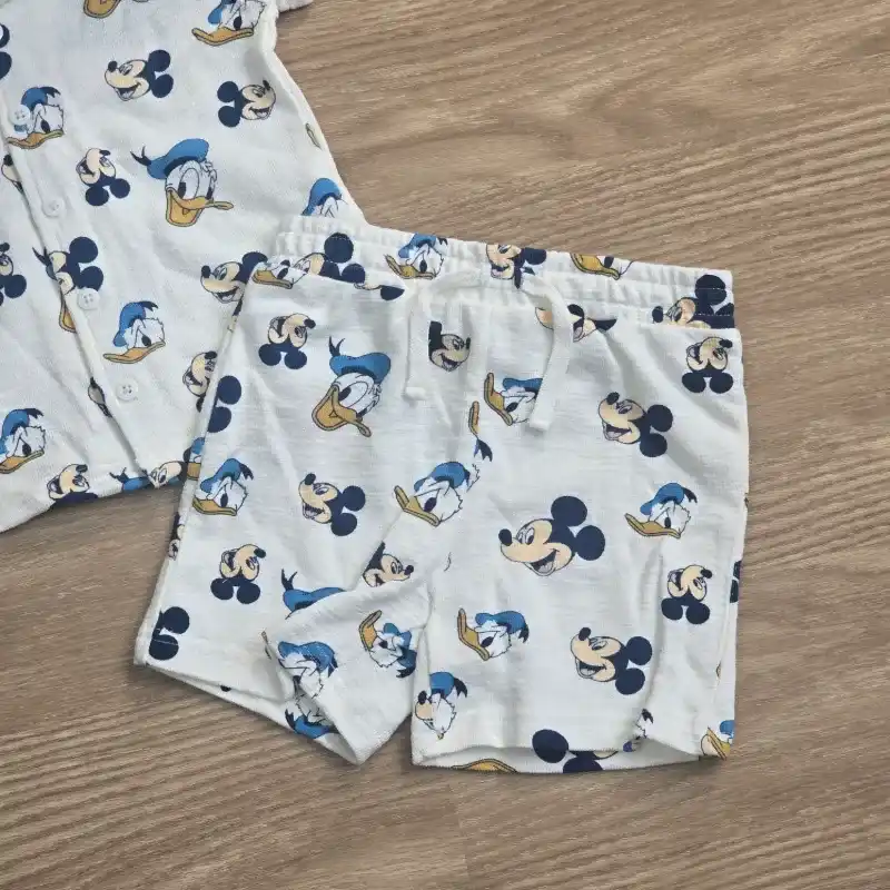 Conjunto de Mickey Mouse de Camisa