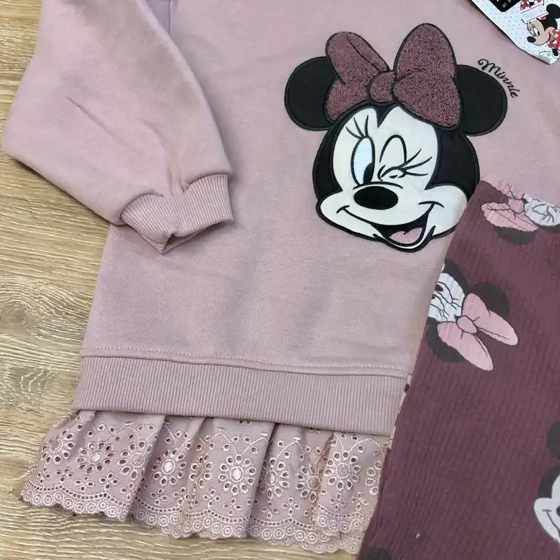 Conjunto de Minnie Mouse color rosado
