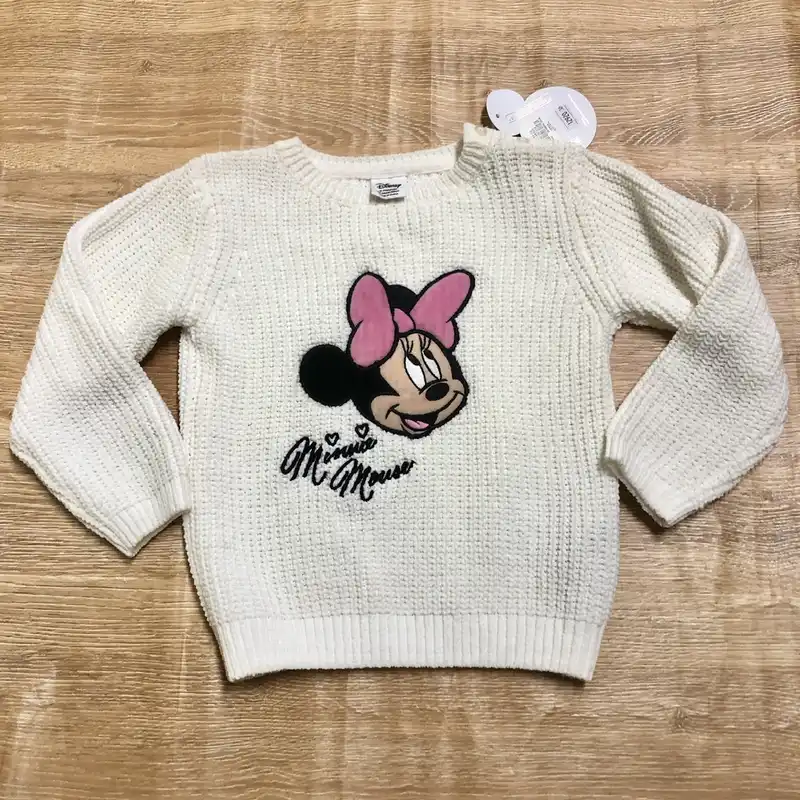 Conjunto de Minnie Mouse con abrigo tejido
