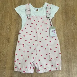 Conjunto de overol con blusa color rosado con corazones 