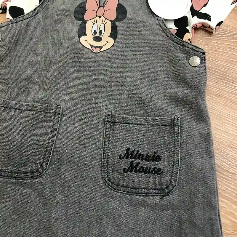 Conjunto de overol con Minnie Mouse 