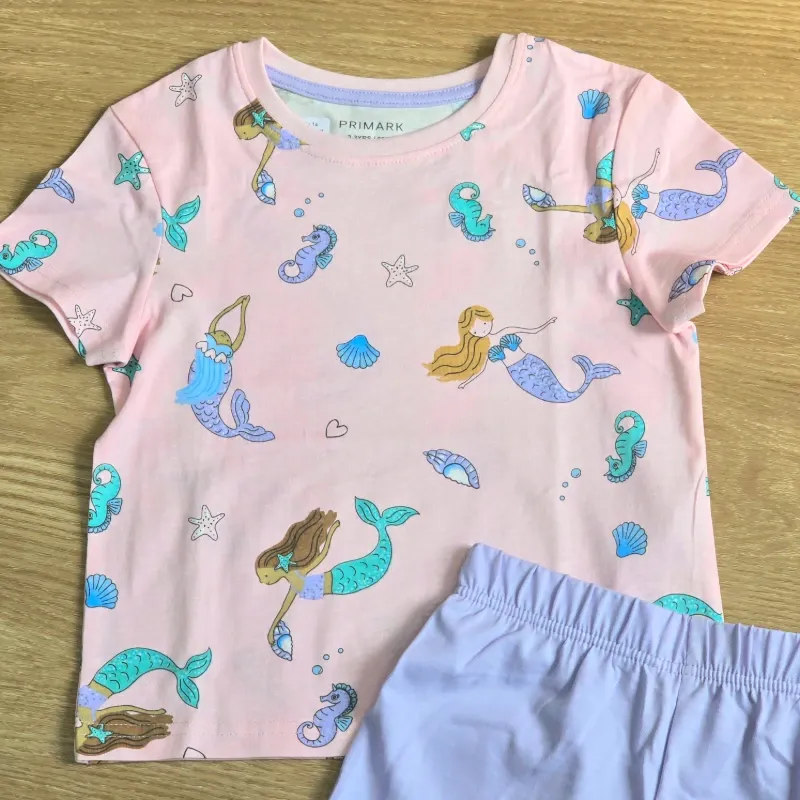 Conjunto de Sirenas color rosa de short