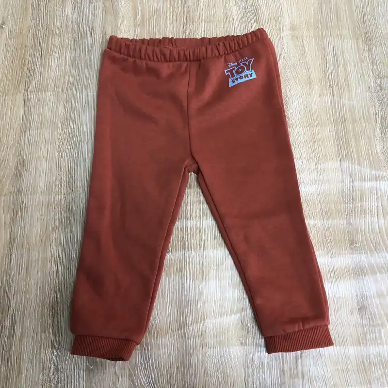 Conjunto de Toy Story color terracota 