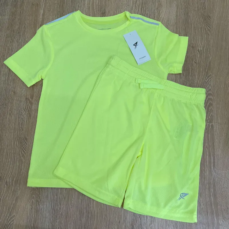Conjunto deportivo color amarillo fosforescente 