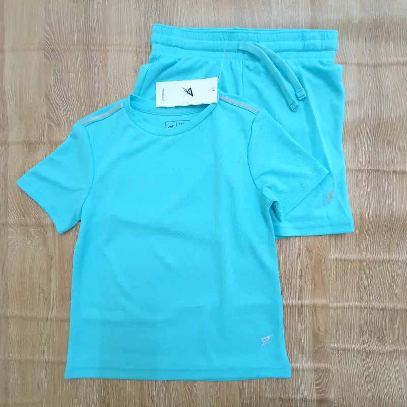 Conjunto deportivo color azul