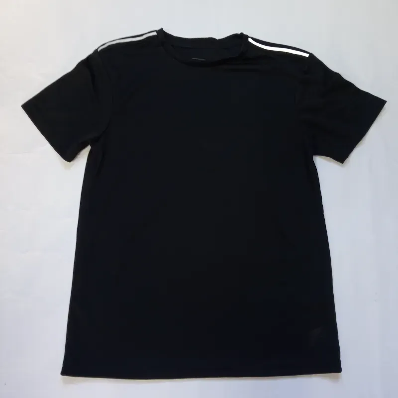 Conjunto deportivo color negro 