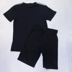 Conjunto deportivo color negro 