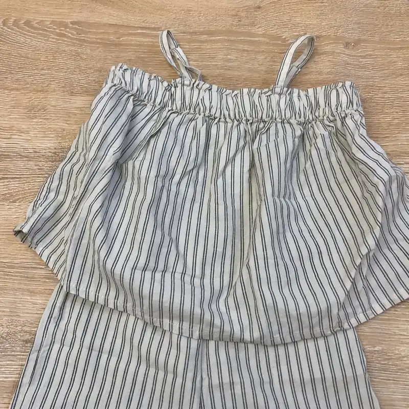 Conjunto H&M de rayas