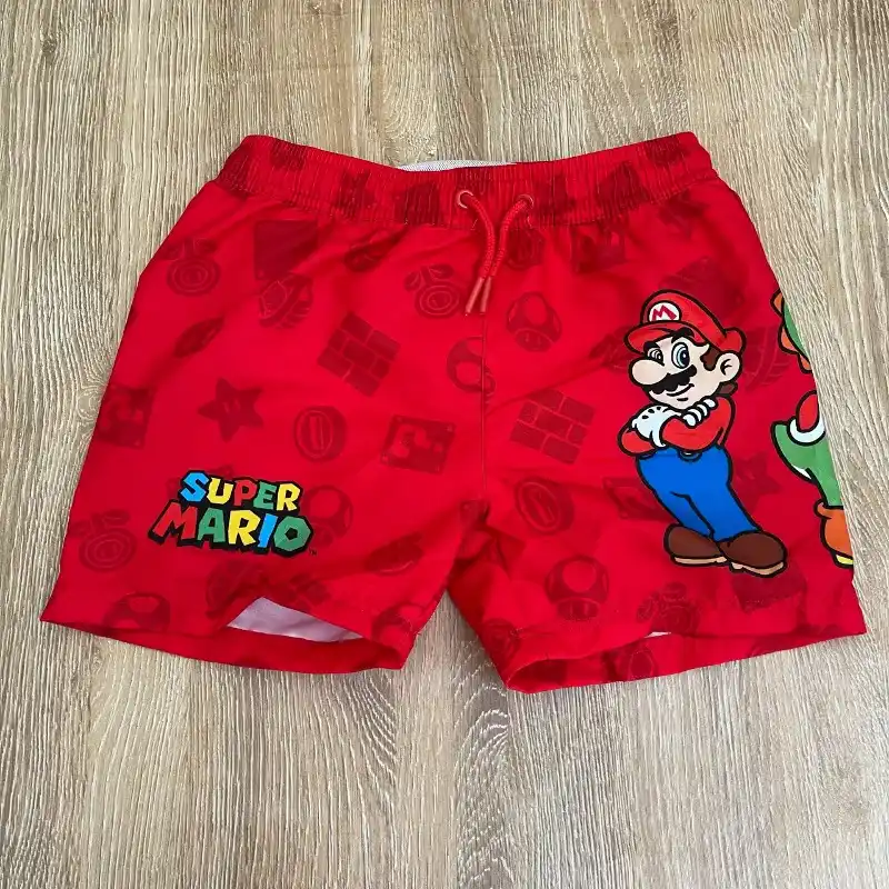 Conjunto playero de Super Mario 