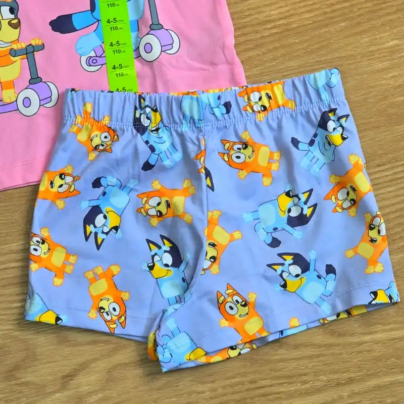Conjunto rosa de Bluey