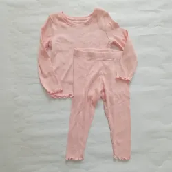 Conjunto rosado 