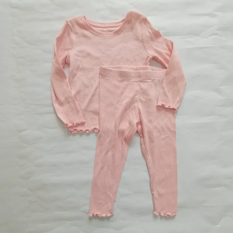 Conjunto rosado 