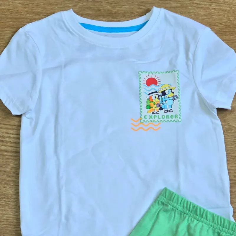 Conjunto verde de Bluey