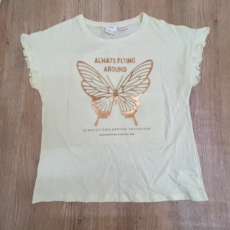 Conjunto Zara con mariposas color amarillo 