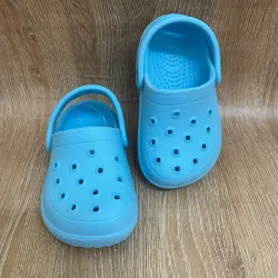 Crocs color azul 