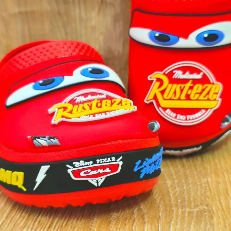 Crocs color rojo Del Rayo McQueen