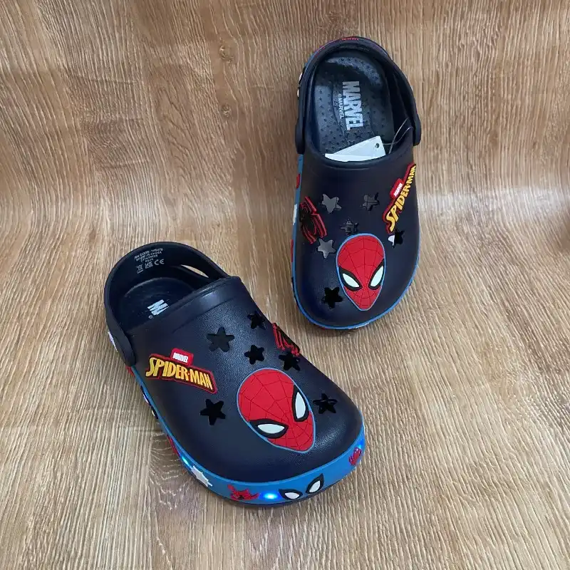 Crocs de Spiderman 