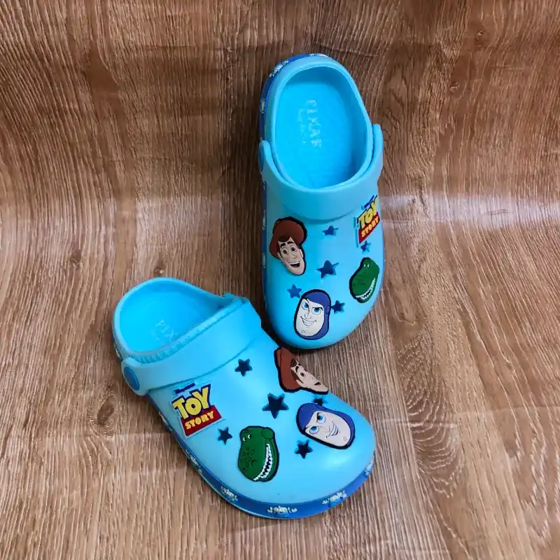 Crocs de Toy Story 