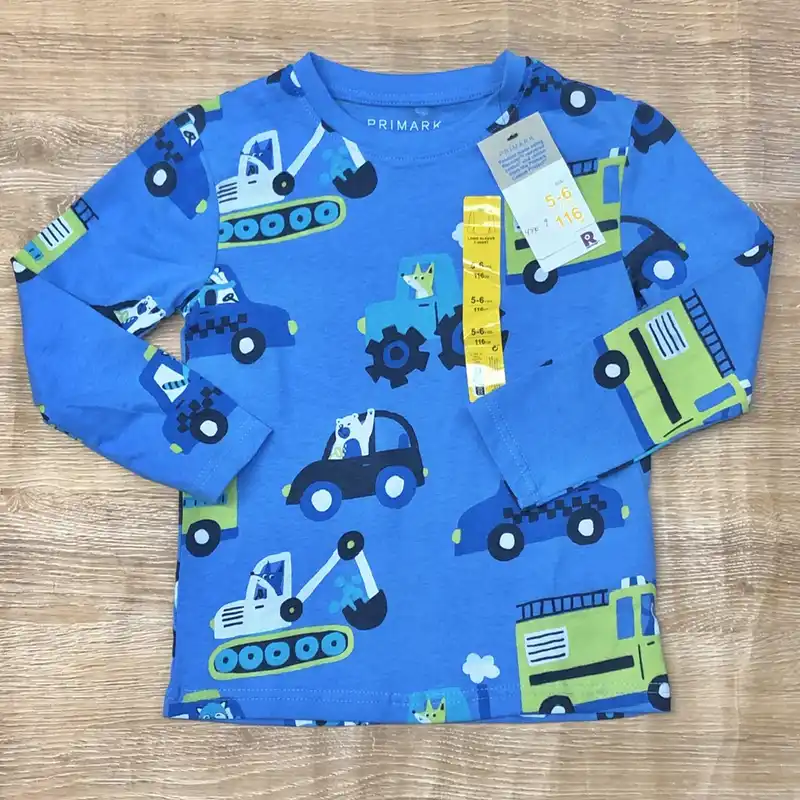 Enguatada azul con carros 