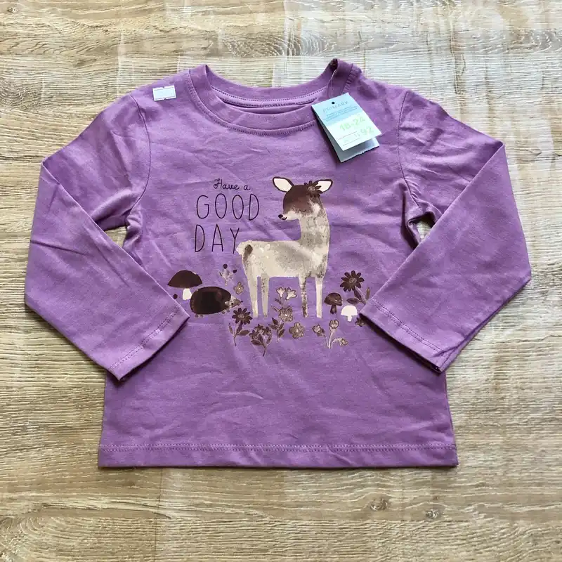 Enguatada con ciervo color violeta