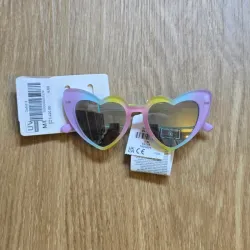 Gafas de corazon de colores