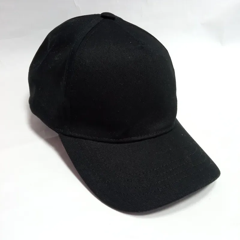 Gorra color negro 