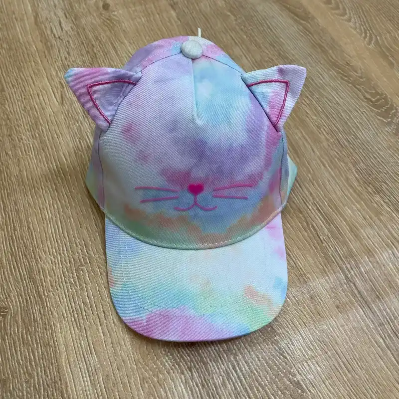 Gorra de colores con orejitas 