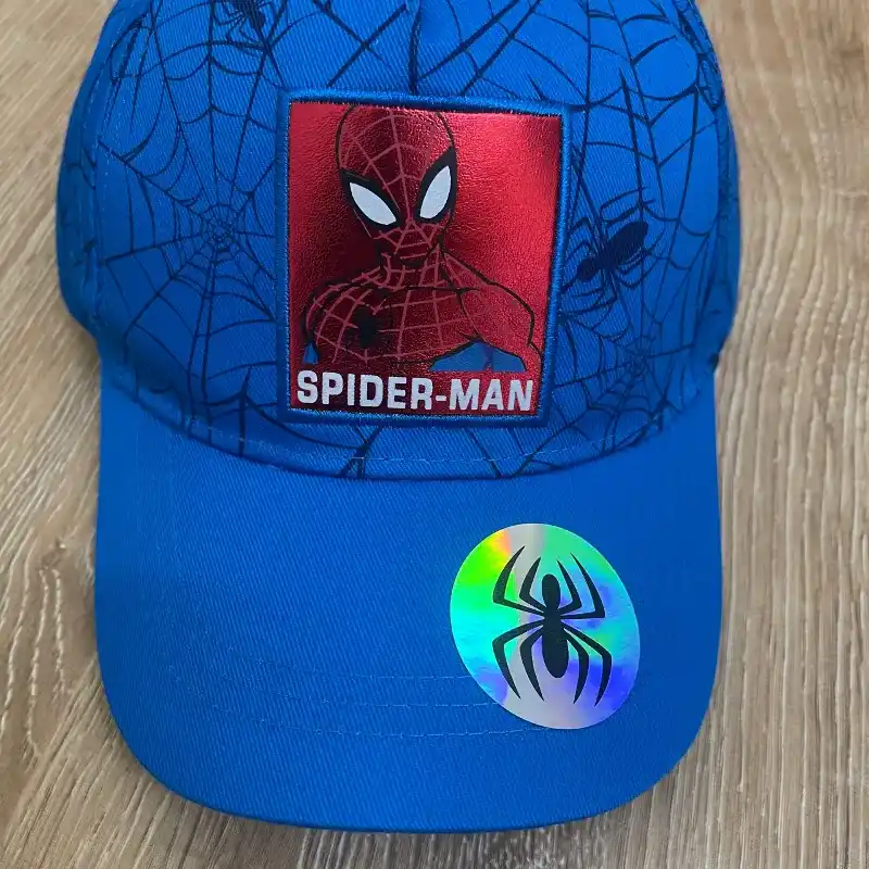 Gorra de Spiderman color azul oscuro 